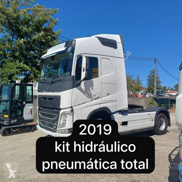 10724970 Foto Tractor